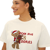 theme park christmas santa duffy hugging mouse gingerbread cookie with quote bear hug and cookies, women's boxy shirt